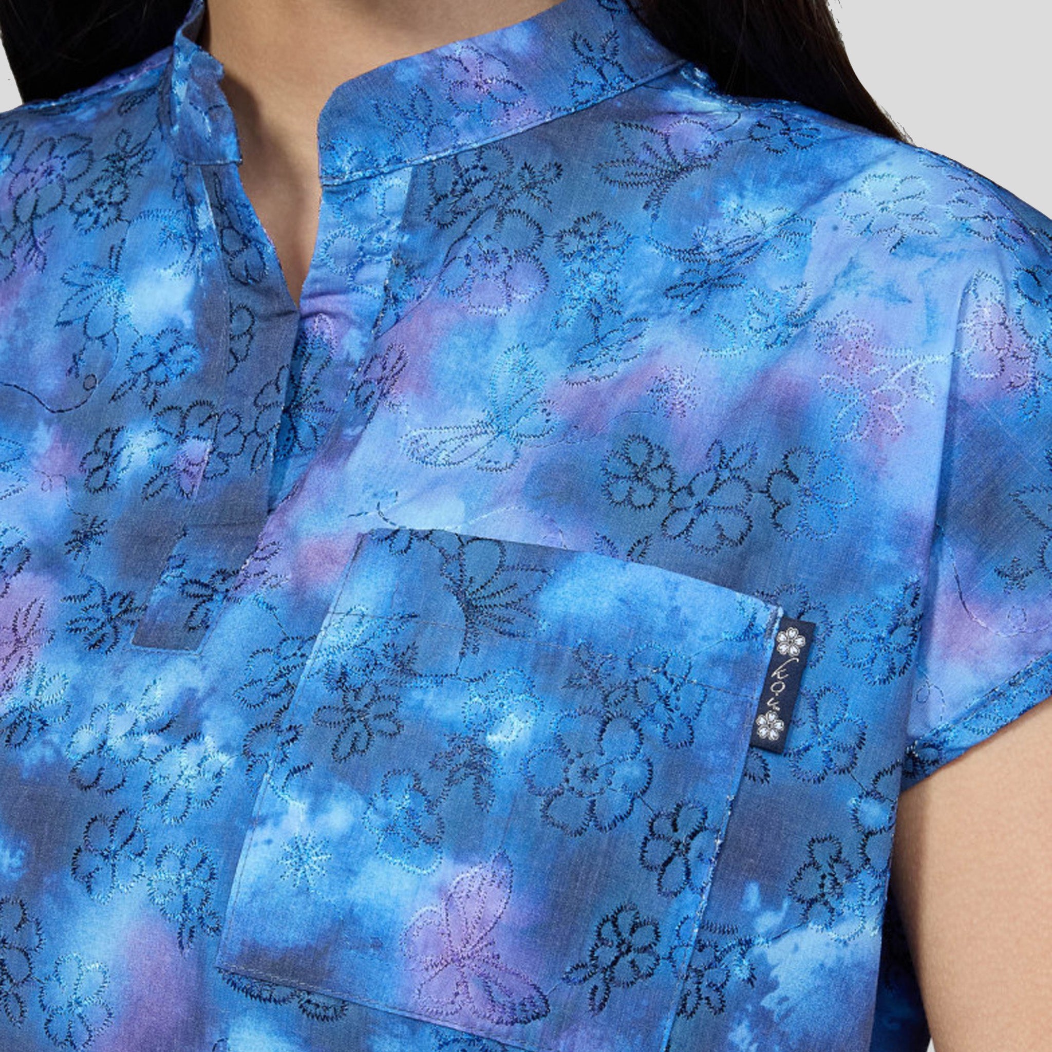 Ari Top | Reunion Embroidery